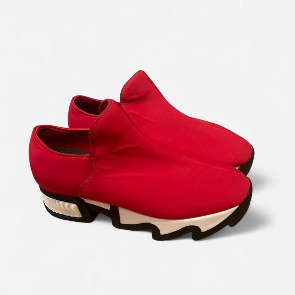 WES I Red Low Top Sneaker